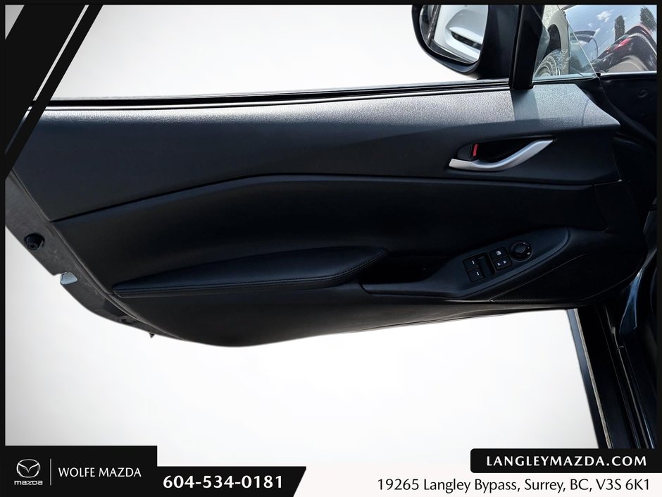 2016 Mazda MX-5 GX-10