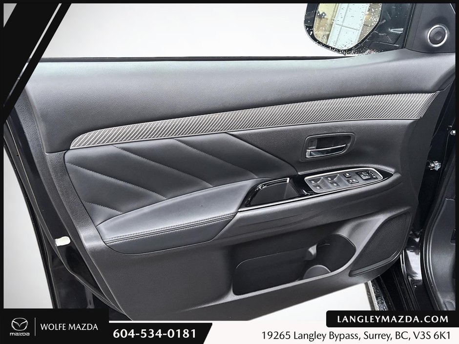 2019 Mitsubishi Outlander PHEV SE-9