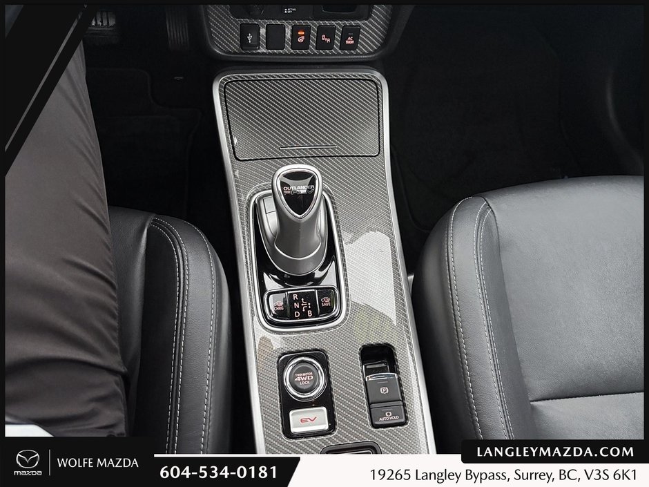 2019 Mitsubishi Outlander PHEV SE-14