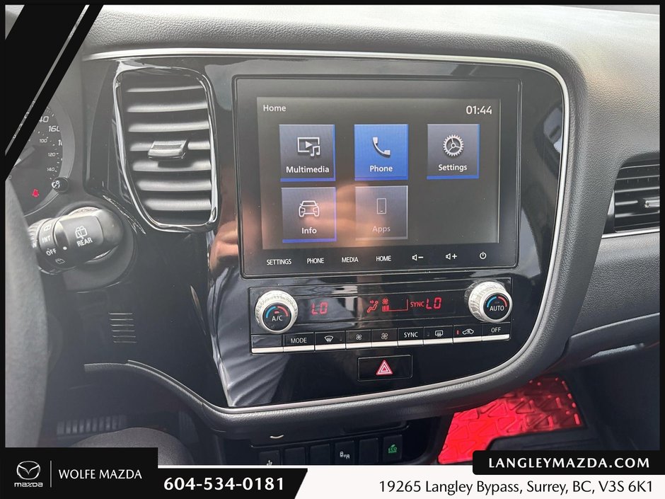 2020 Mitsubishi Outlander-13