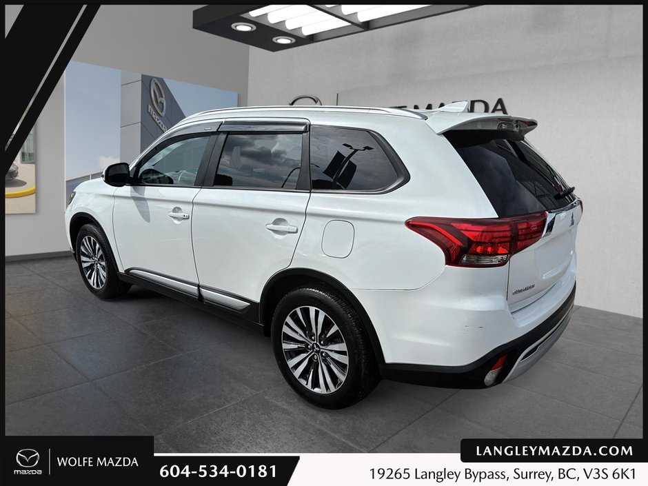 2020 Mitsubishi Outlander-6