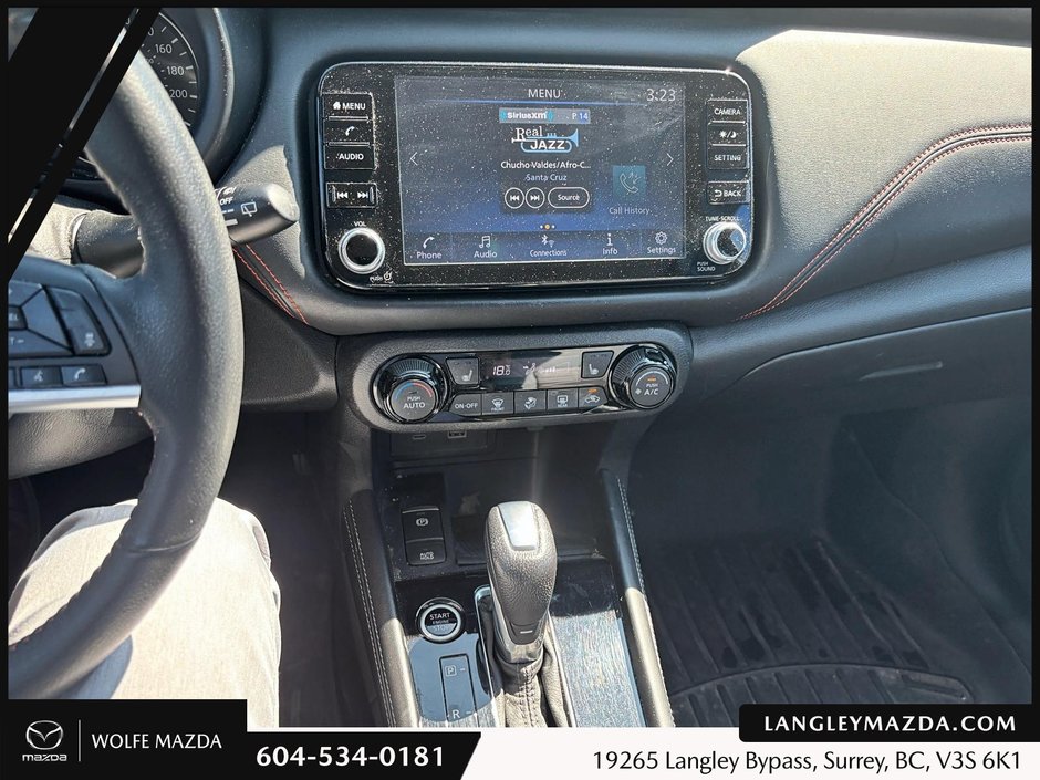 2021 Nissan Kicks SR-11