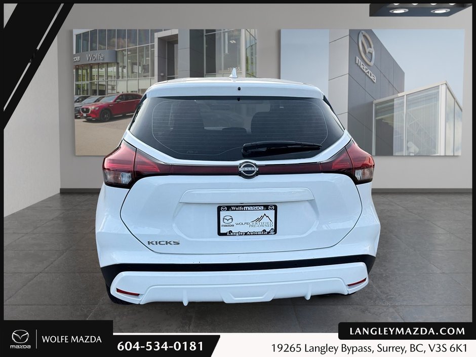2022 Nissan Kicks S-3