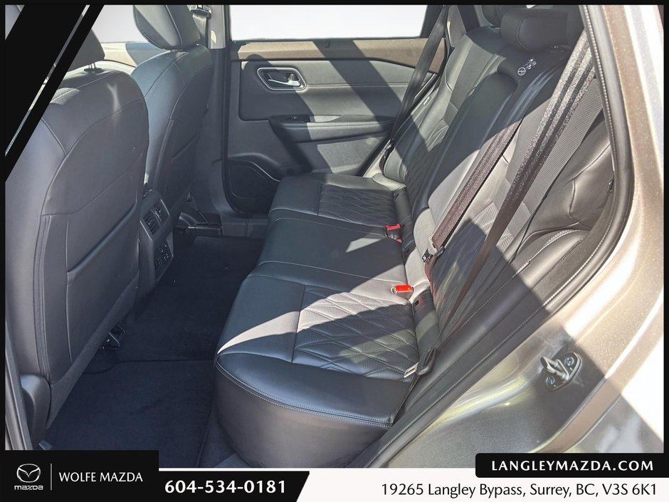 2023 Nissan Rogue Platinum-19