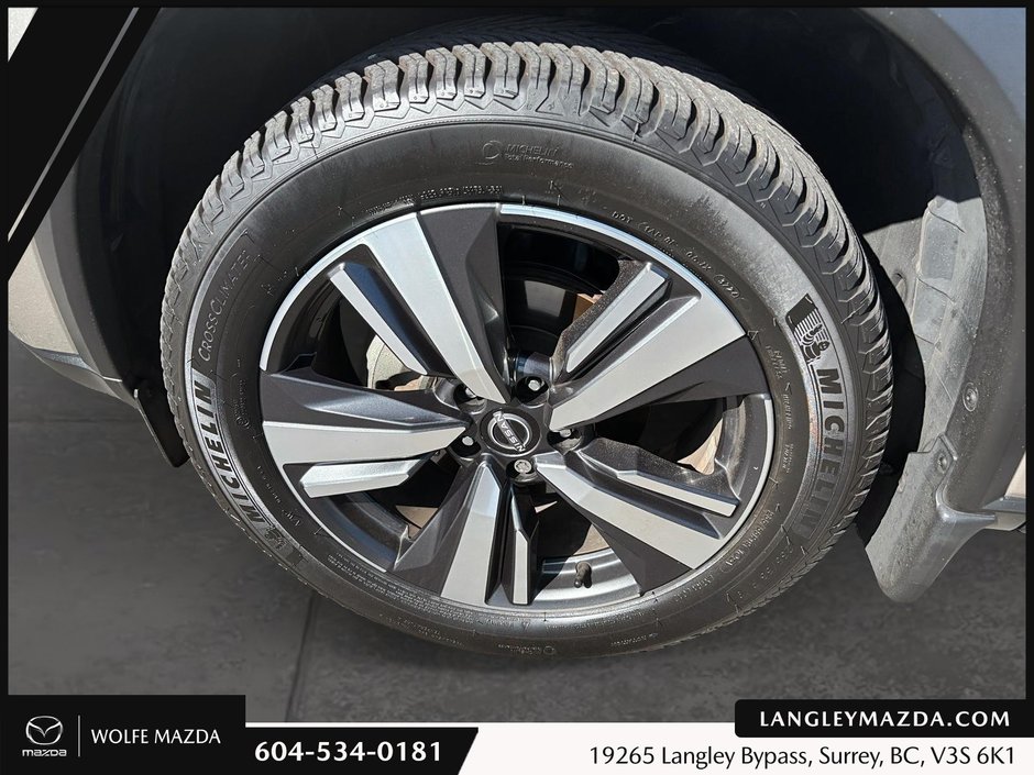 2023 Nissan Rogue Platinum-8