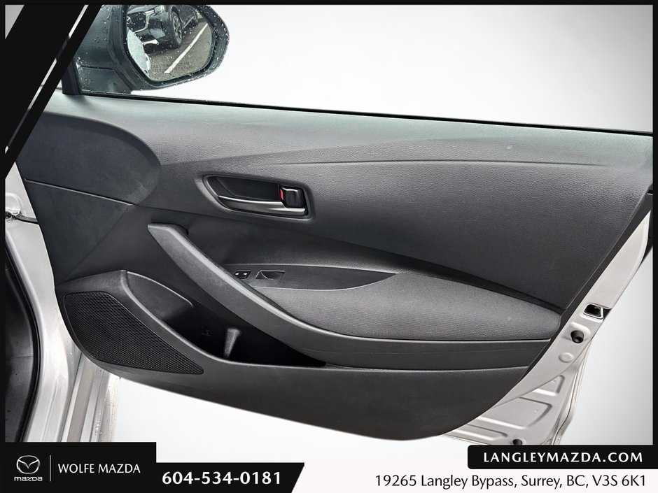 2023 Toyota Corolla LE-18