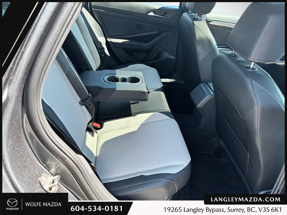 2019 Volkswagen Jetta Highline-20