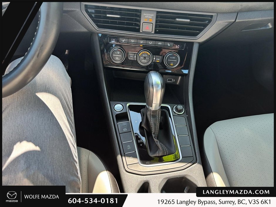2019 Volkswagen Jetta Highline-14