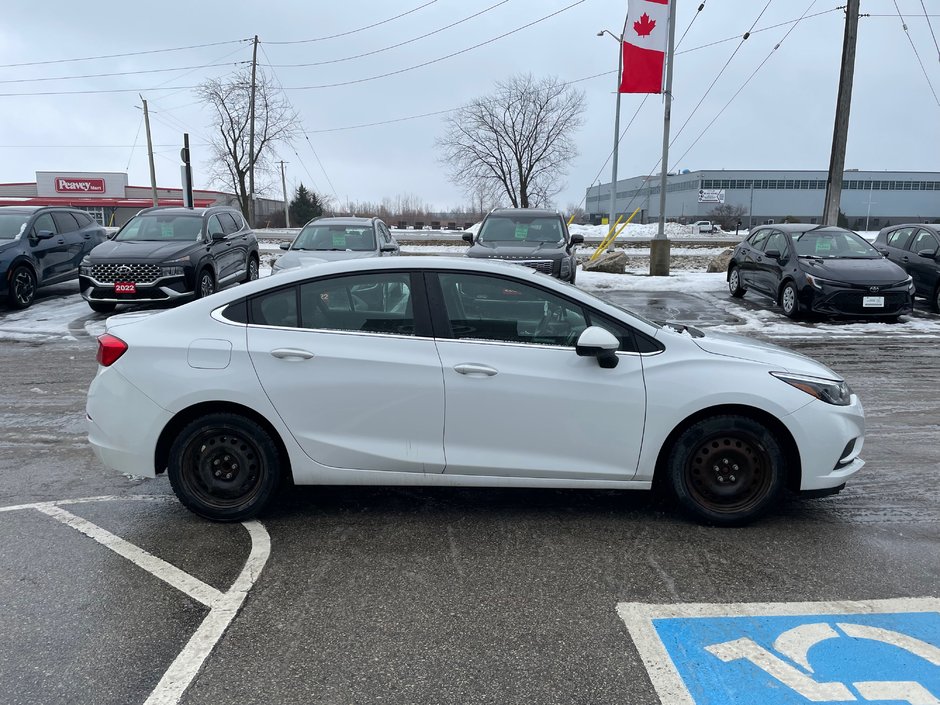 2018 Chevrolet Cruze LT-8