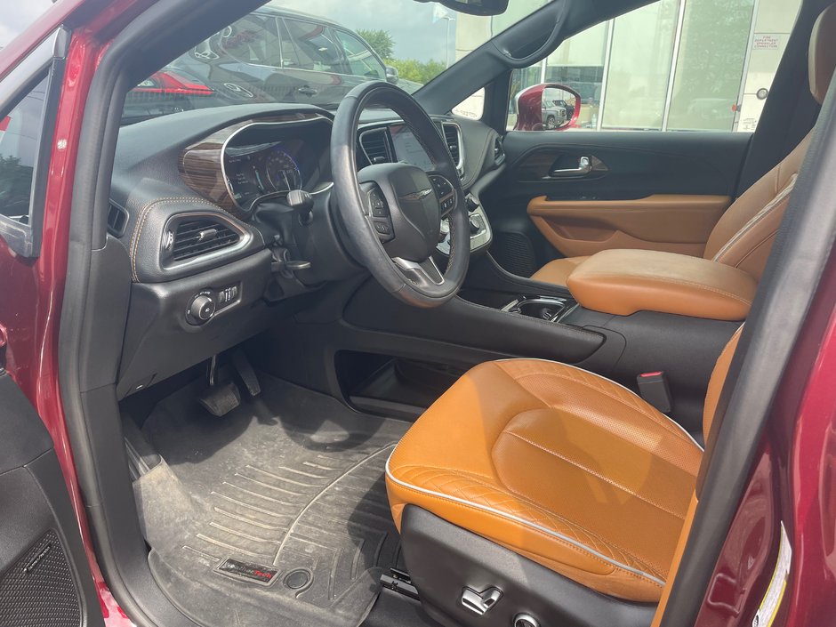 2022 Chrysler Pacifica Pinnacle-5