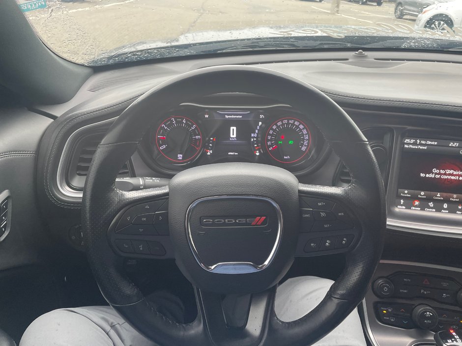 2021 Dodge Challenger SXT-6