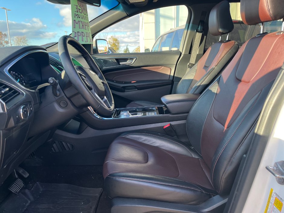 2020 Ford Edge Titanium-9