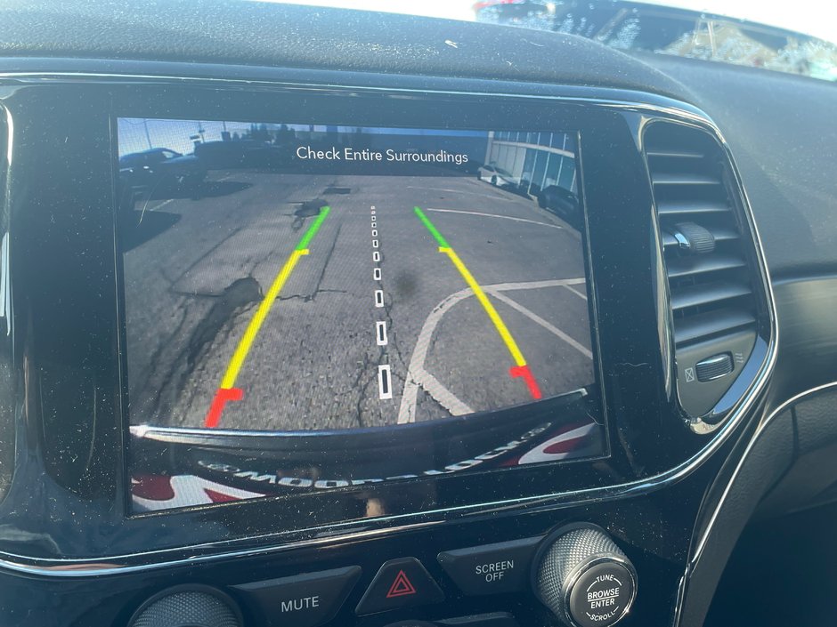 2020 Jeep Grand Cherokee Limited-16