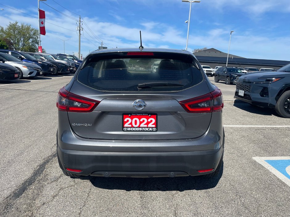 2022 Nissan Qashqai S-2