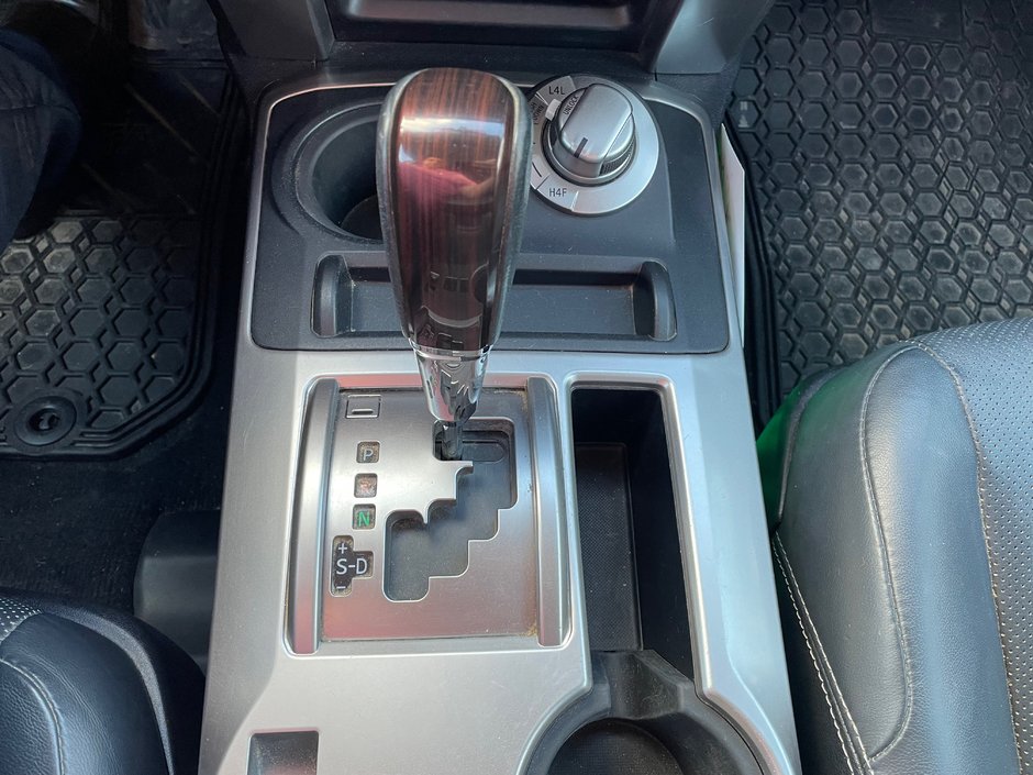 2015 Toyota 4Runner SR5-18