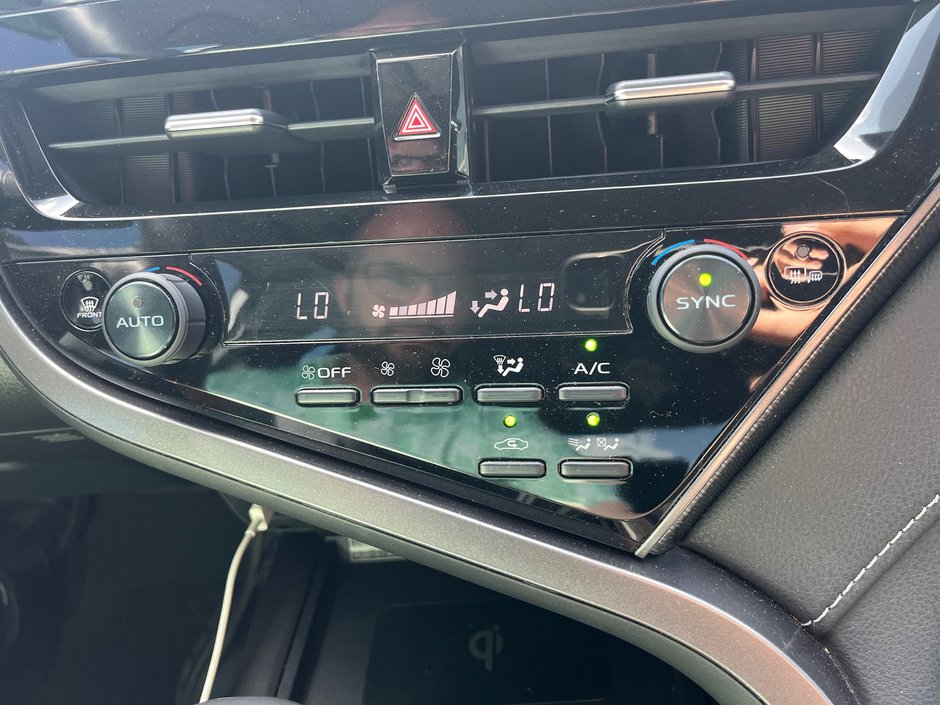 2021 Toyota Camry Hybrid XSE-15