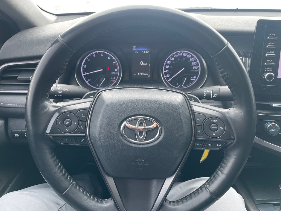 2022 Toyota Camry SE-8