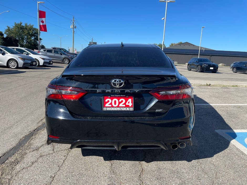 2024 Toyota Camry SE-2