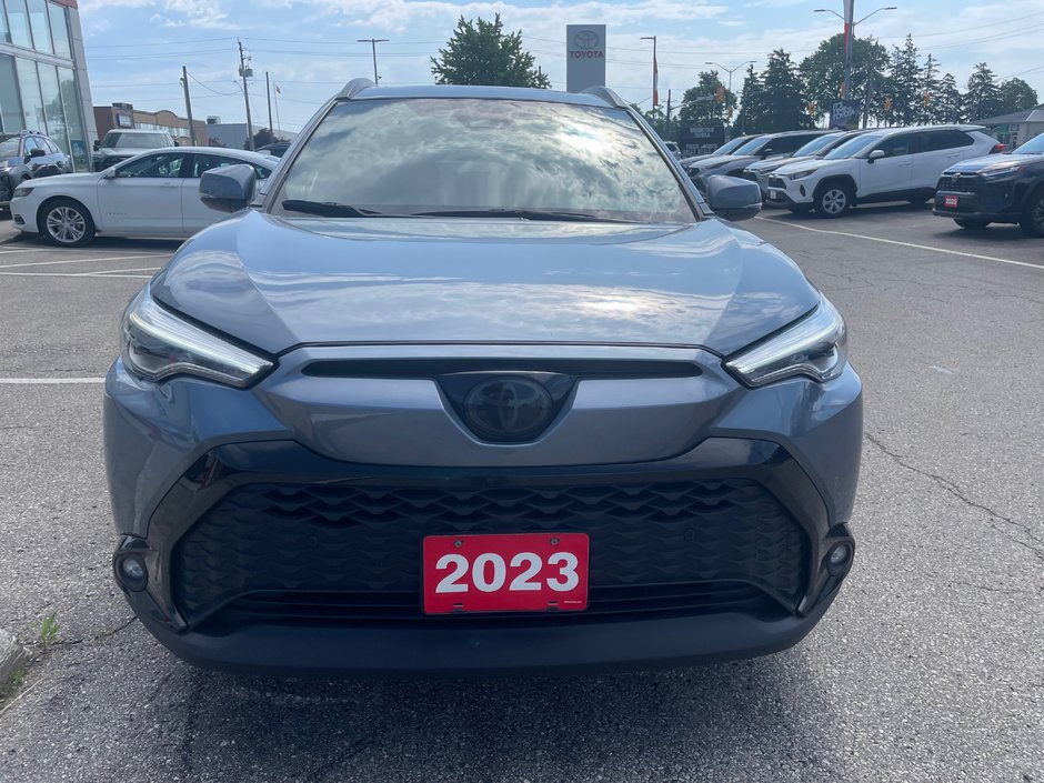 2023 Toyota Corolla Cross Hybrid XSE-4