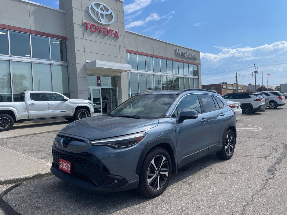 2023 Toyota Corolla Cross Hybrid XSE-0
