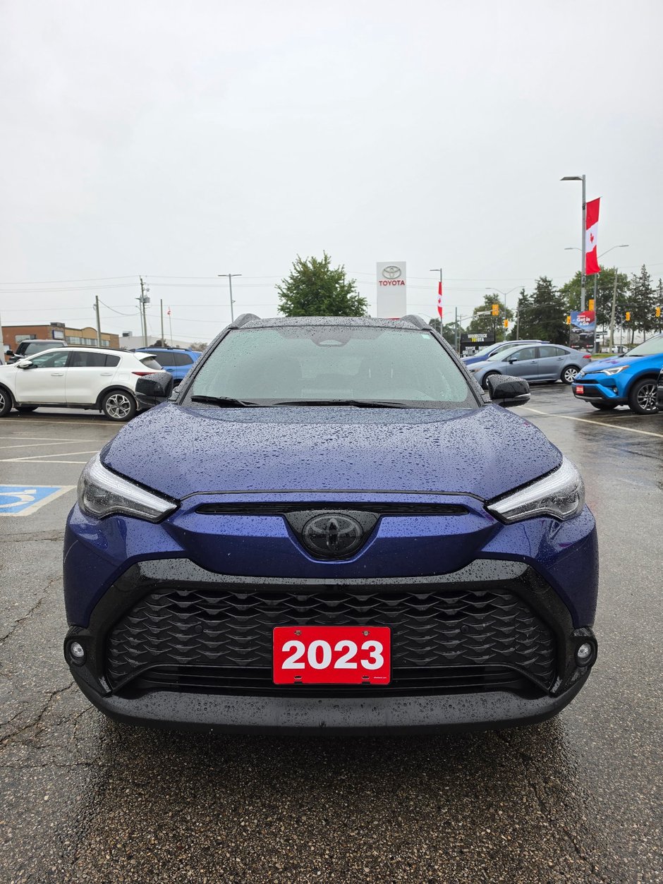 2023 Toyota Corolla Cross Hybrid XSE-5