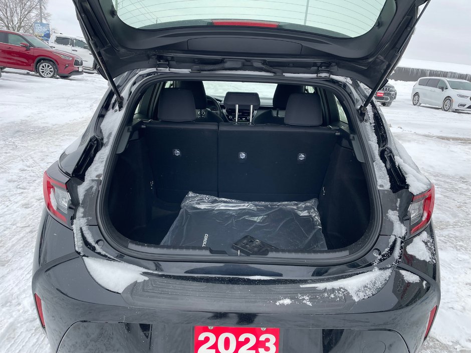 2023 Toyota Corolla Hatchback 5DR HB CVT-9