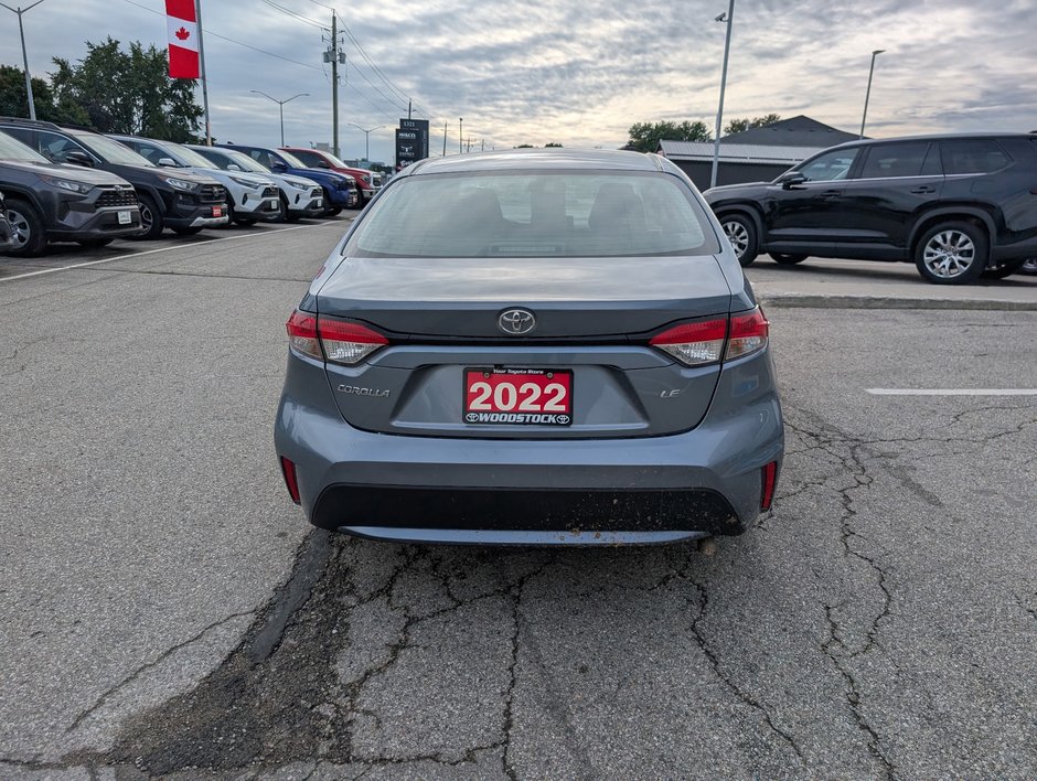2022 Toyota Corolla LE-3