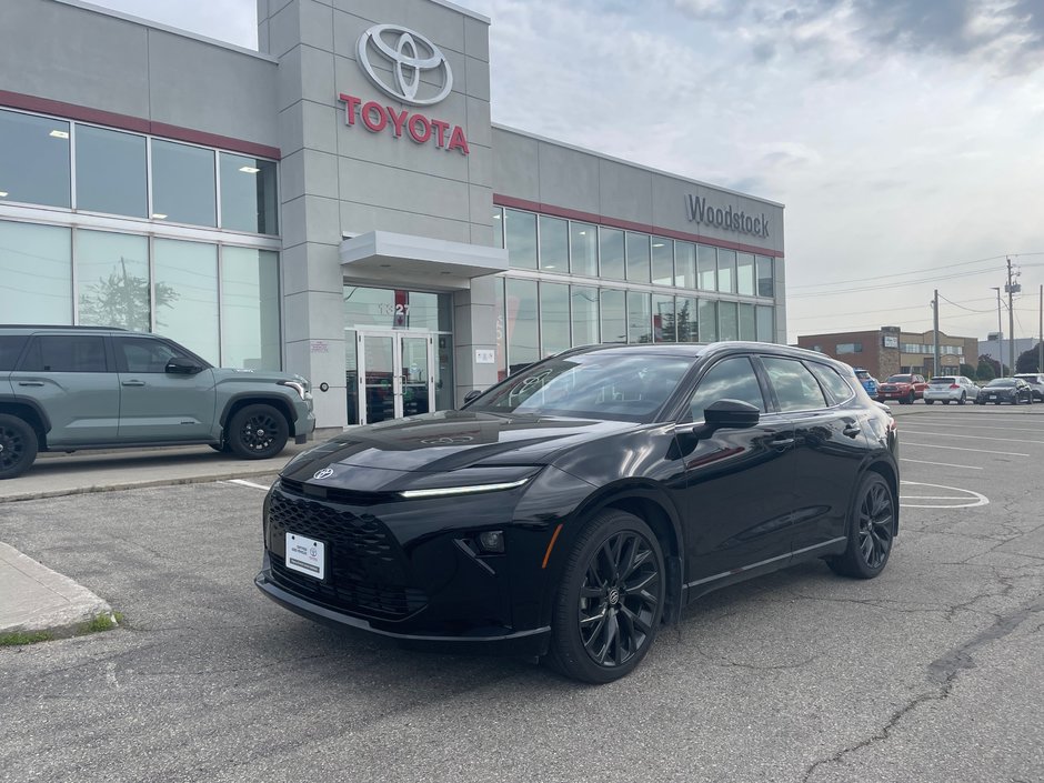 2025 Toyota Crown Signia Limited in Woodstock, Ontario