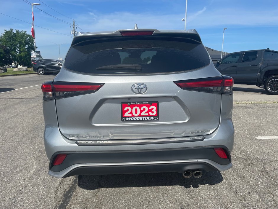 2023 Toyota Highlander XSE-2