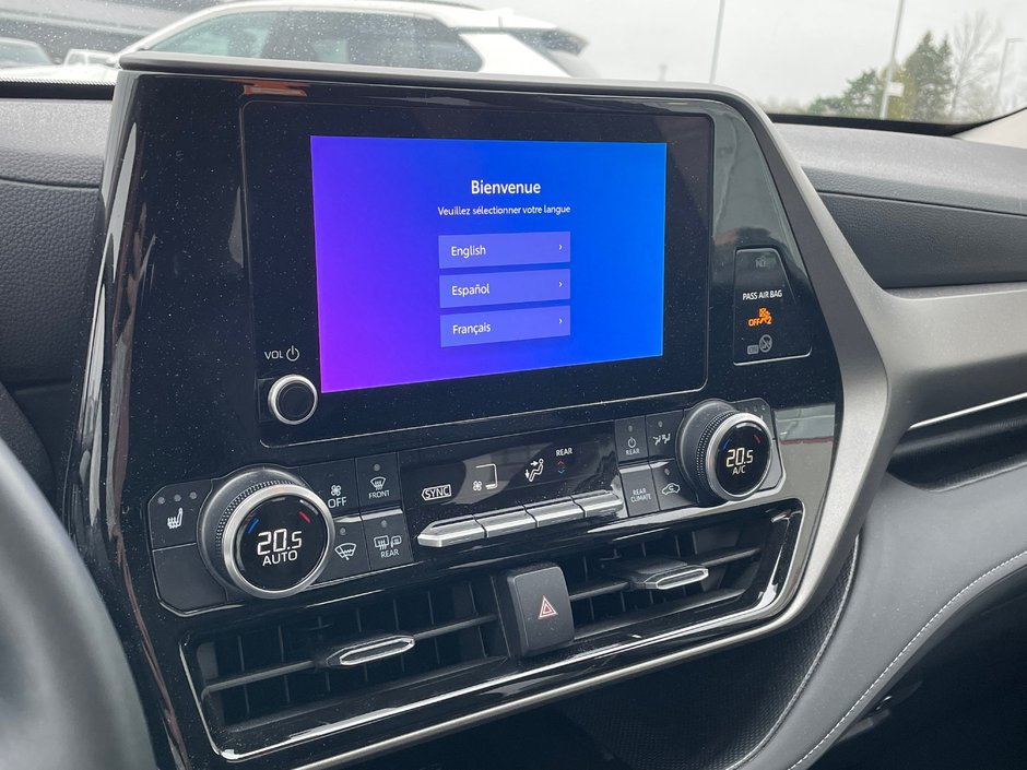 2024 Toyota Highlander Hybrid XLE-13