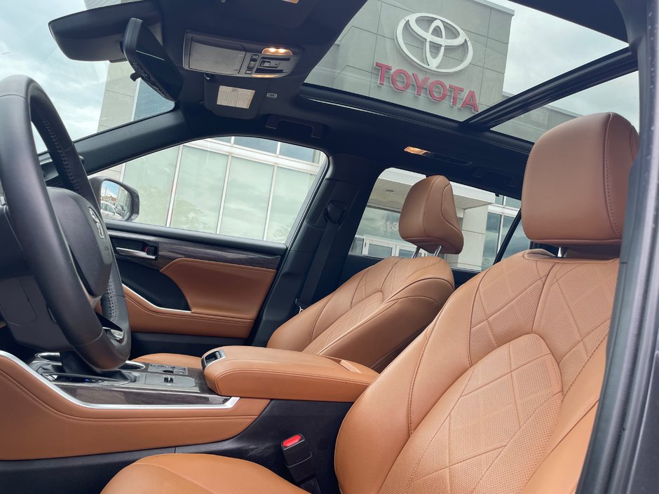 2025 Toyota Highlander Hybrid Limited-5