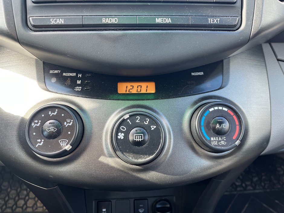 2012 Toyota RAV4 Base-16