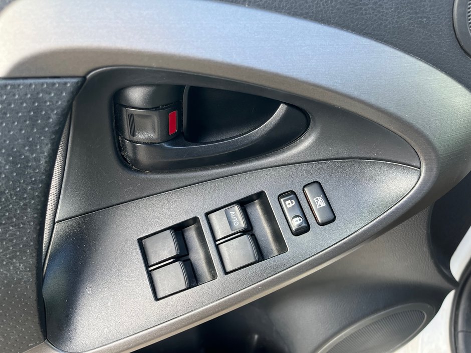 2012 Toyota RAV4 Base-10