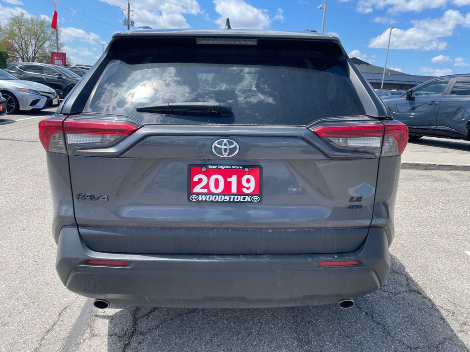 2019 Toyota RAV4 LE-2