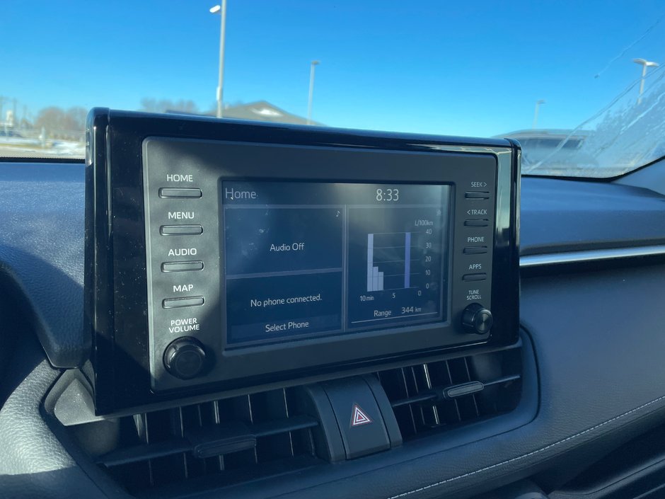 2022 Toyota RAV4 LE-11