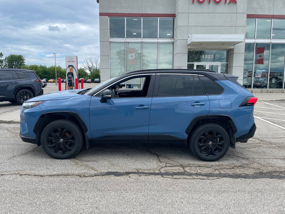2022 Toyota RAV4 Hybrid XSE-1