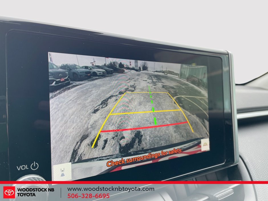 2023 Toyota RAV4 LE-12