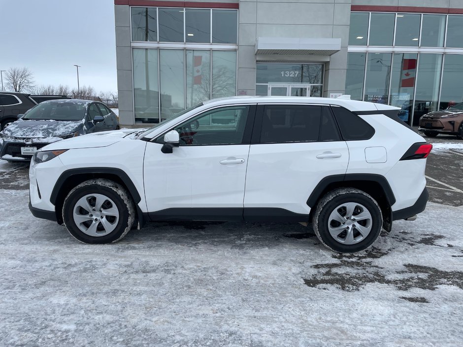 2023 Toyota RAV4 LE-1