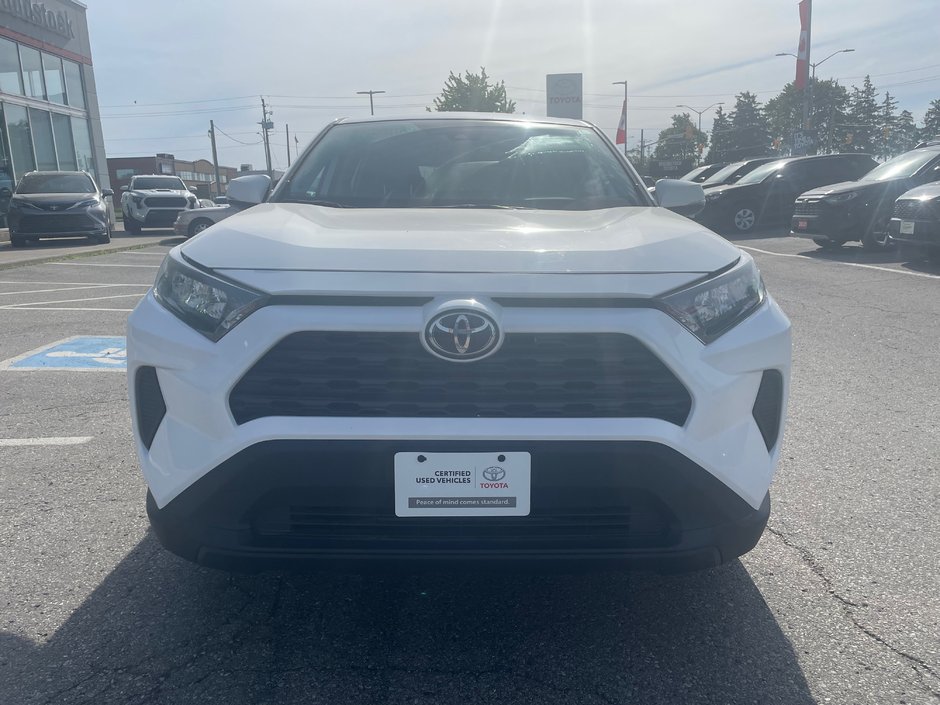 2023 Toyota RAV4 LE-4