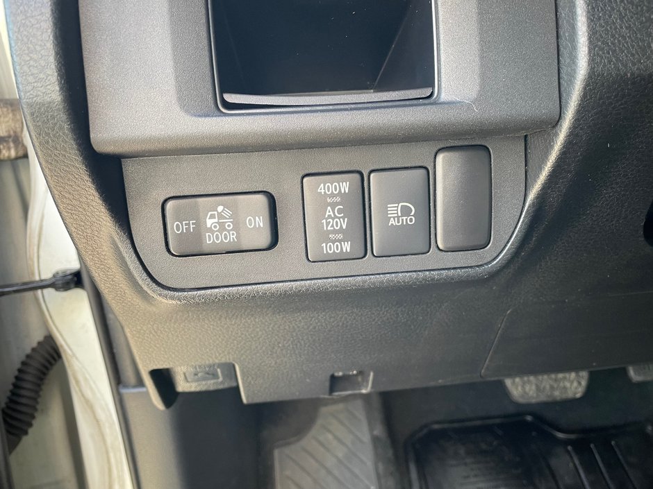 2018 Toyota Tacoma TRD Off Road-9