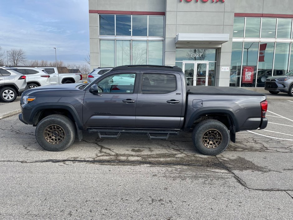 2023 Toyota Tacoma 4WD DBL AT SB-1