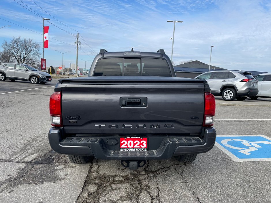 2023 Toyota Tacoma 4WD DBL AT SB-2