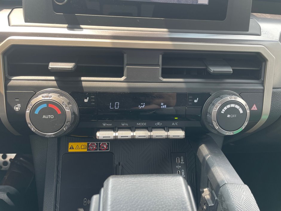 2025 Toyota Tacoma 4WD DBL AT-12