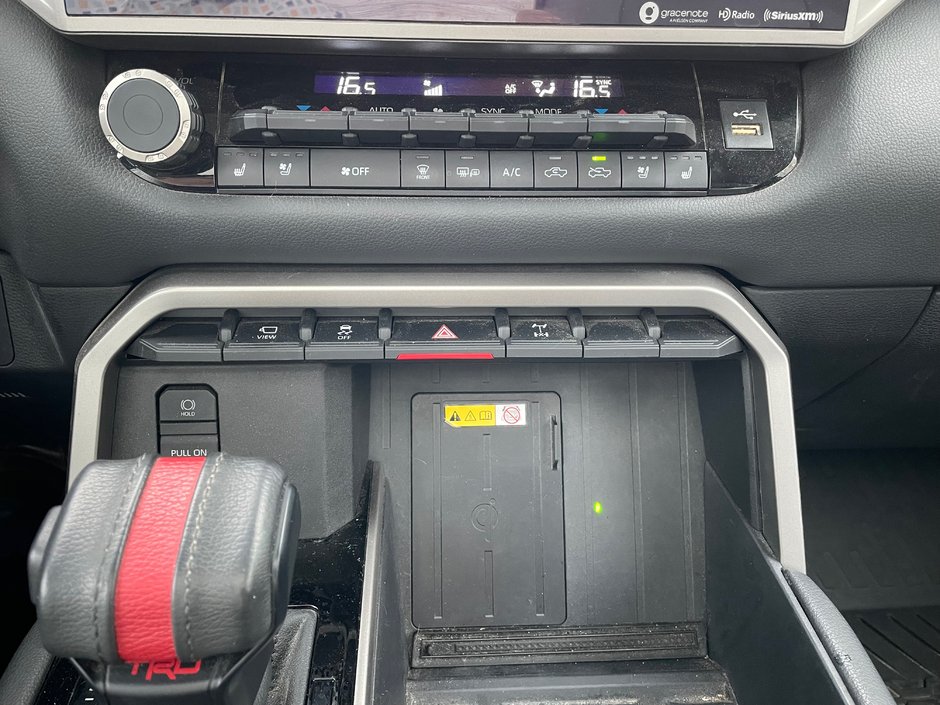 2022 Toyota Tundra Limited-12