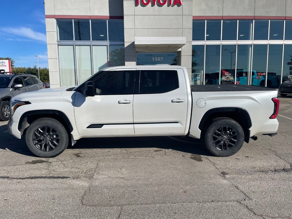 2022 Toyota Tundra Platinum-1