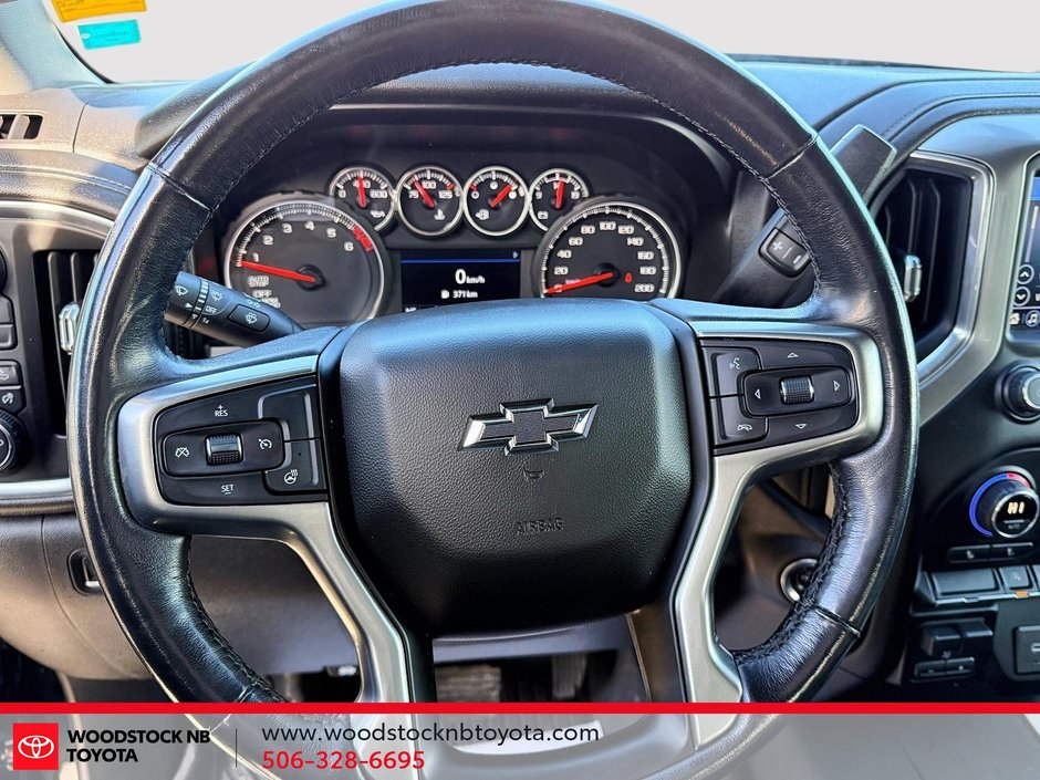2021 Chevrolet Silverado 1500 RST-8