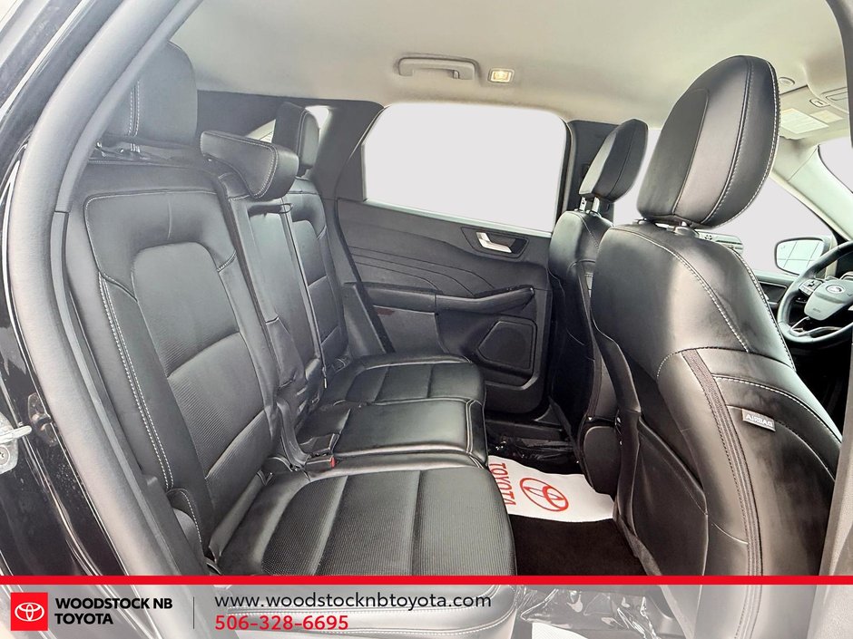 Ford Escape Platinum 2025-11