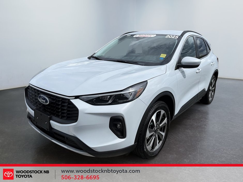 2025 Ford Escape Platinum-0