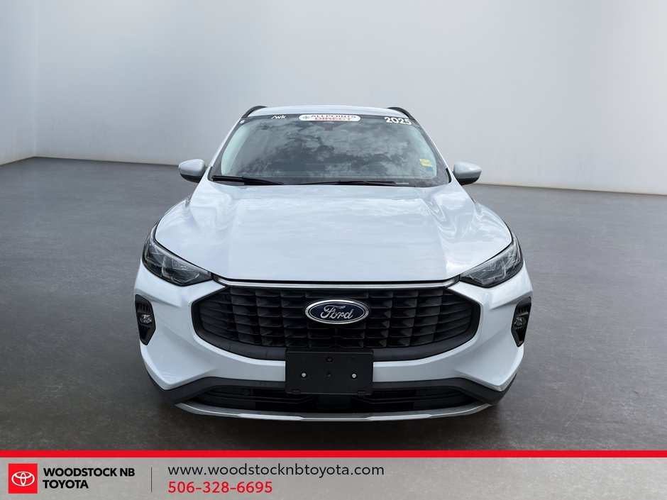 2025 Ford Escape Platinum-3