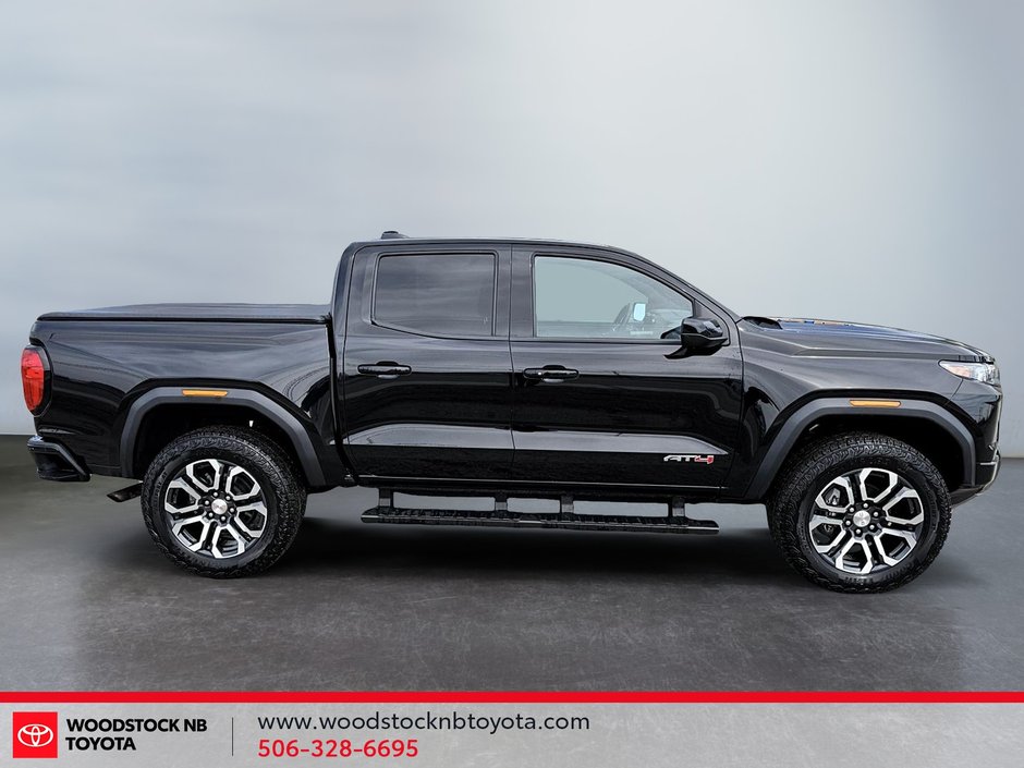 2024 GMC Canyon AT4-5